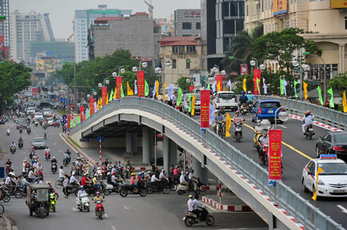 Cầu Vượt đường Láng Hạ, q Đống Đa, Tp Hà Nội